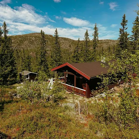 Modern Mountain With Views Over Slokovannet Holiday home