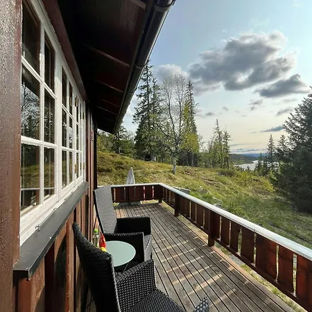 度假居 Modern Mountain With Views Over Slokovannet *