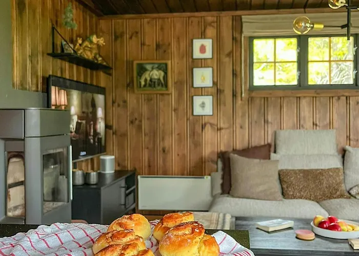 Дом отдыха Modern Mountain With Views Over Slokovannet *