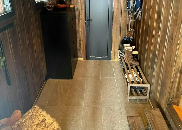 Дом отдыха Modern Mountain With Views Over Slokovannet