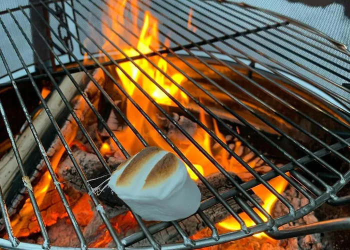 Дом отдыха Modern Mountain With Views Over Slokovannet *