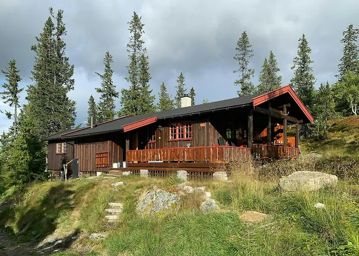 Modern Mountain With Views Over Slokovannet Holiday home